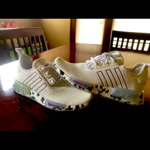 Adidas NMD R1 women’s size 7.5